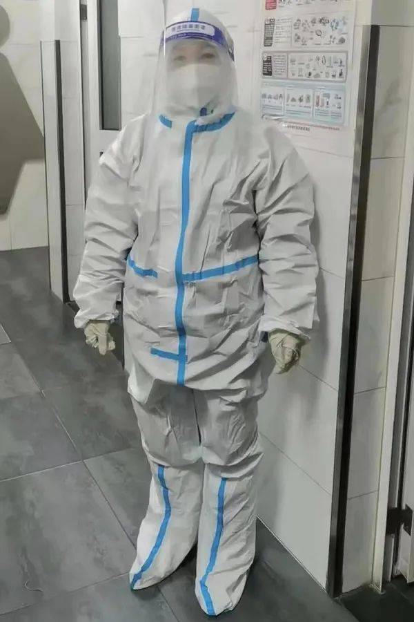 上海这些小区情况特殊，封闭管理、保洁员经历全知道