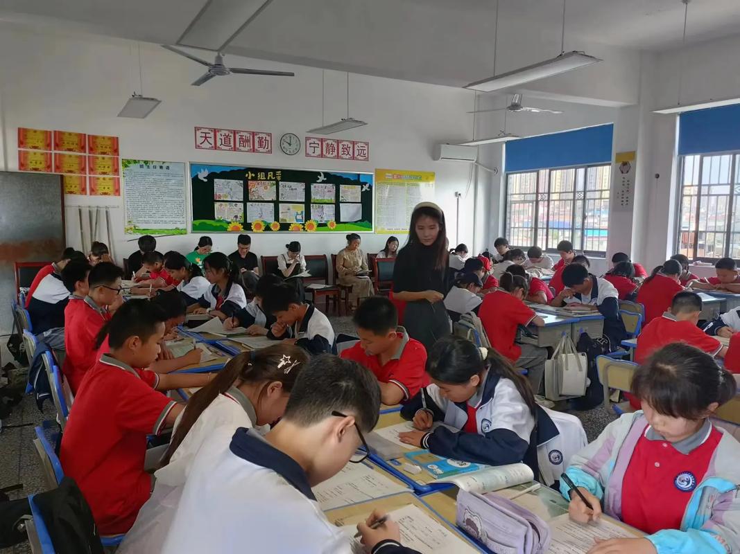 宁乡市春城中学与城北中学对比，城北中学怎么样？